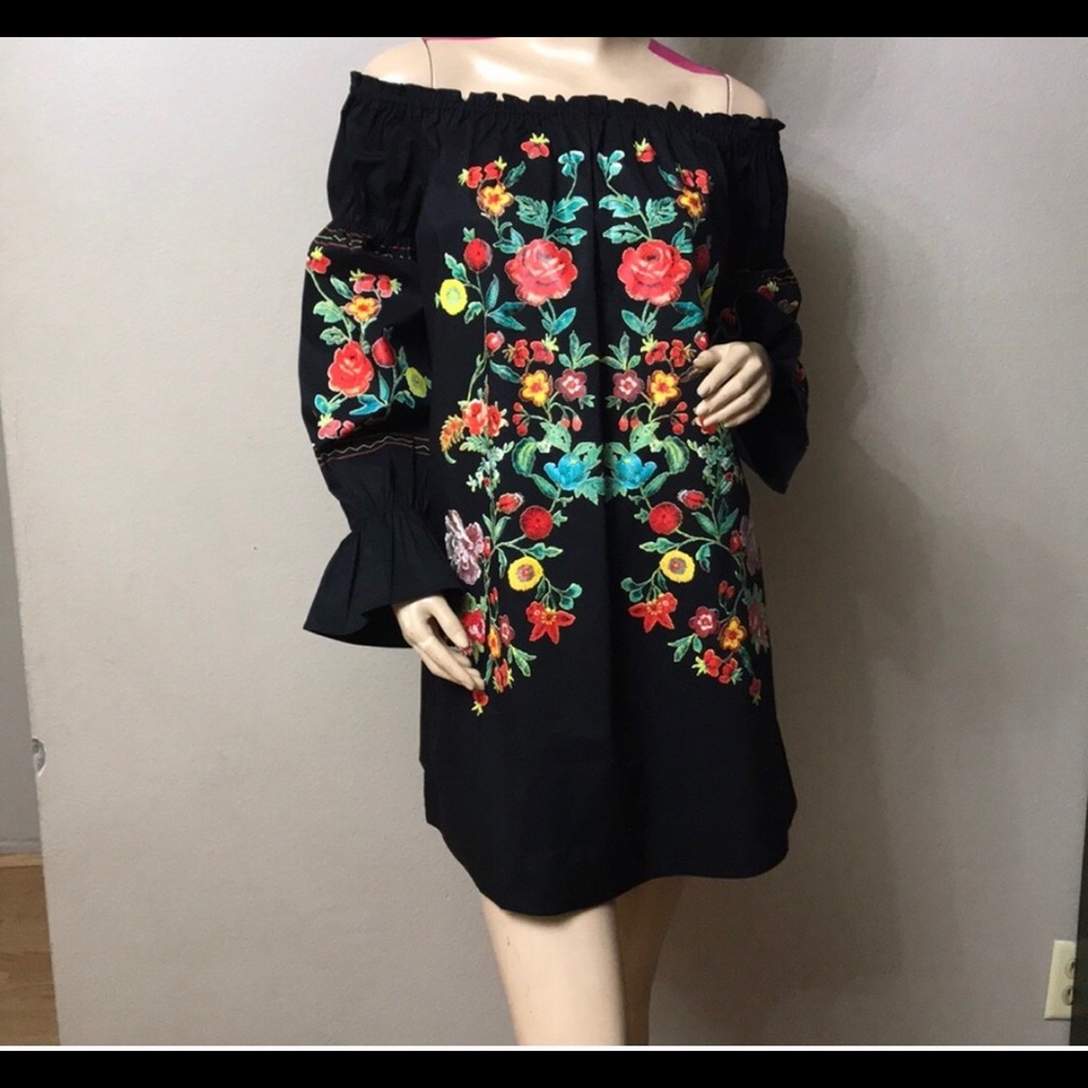NWT-Beautiful Black Floral Dress